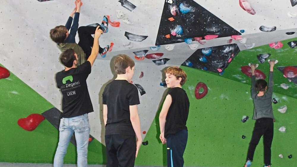 MiKiJu organisiert Bouldern