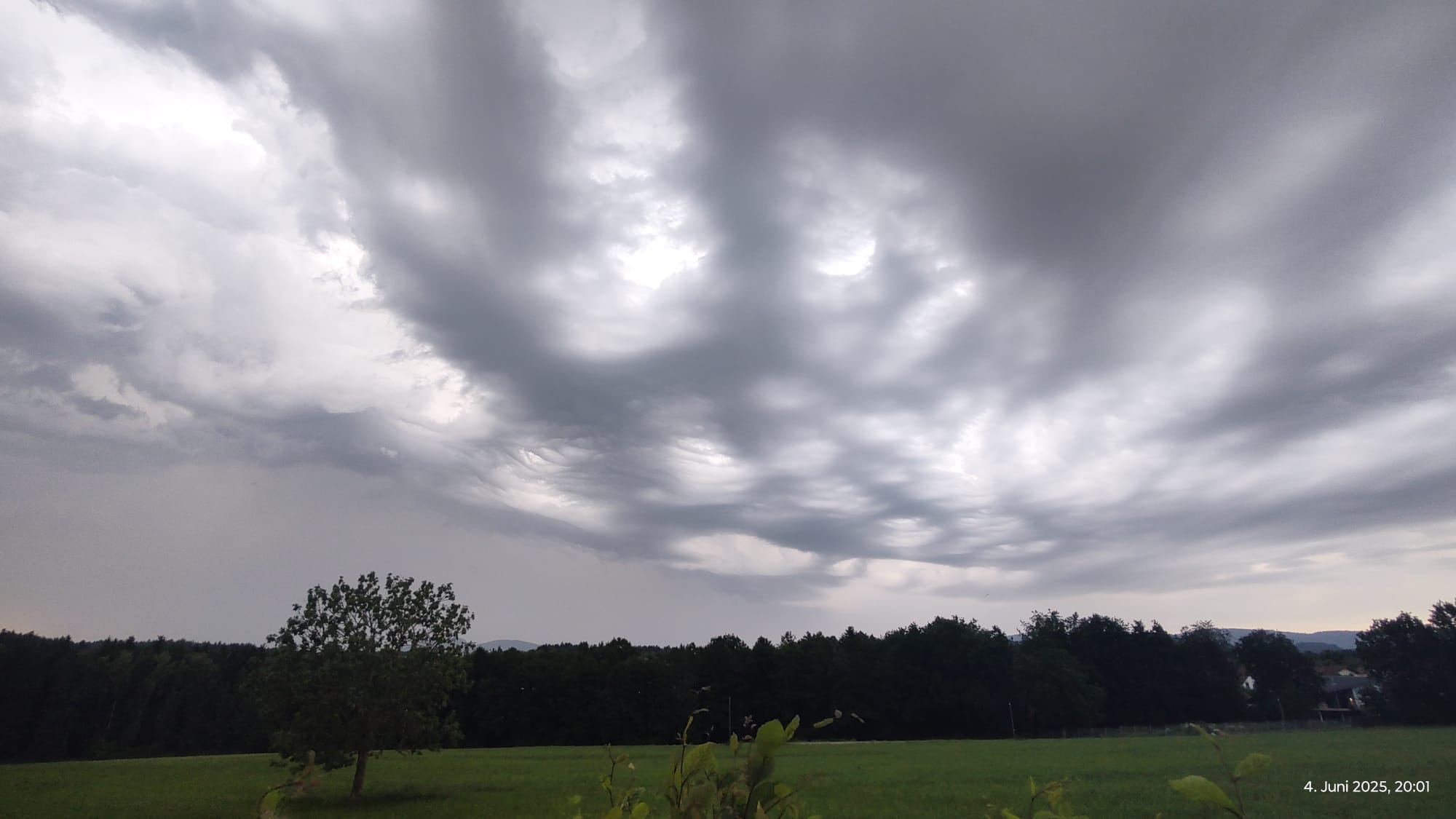 MitterfelsGewitterHimmel04062025